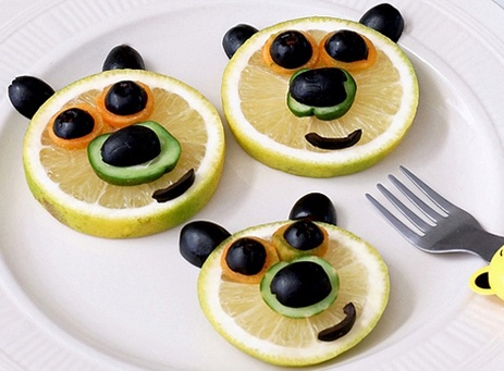 Fa&ccedil;a seu filho comer bem e de forma divertida
